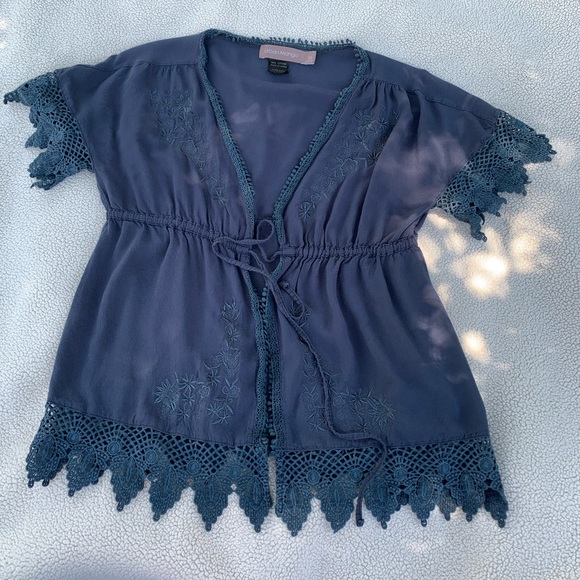 ✨3 for $25✨ Urban Mango kimono style top - Picture 1 of 6